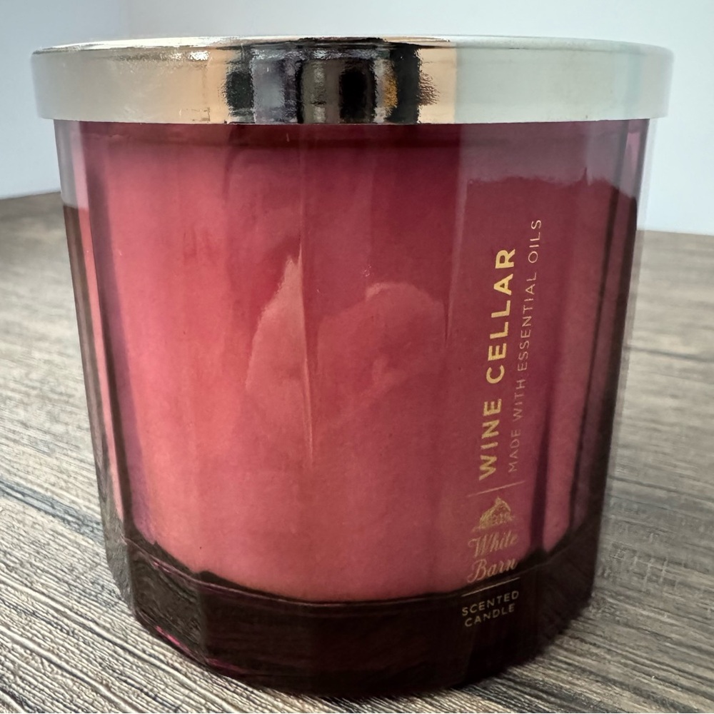 White Barn Wine Cellar 3-wick Candle 14.5 oz BBW New